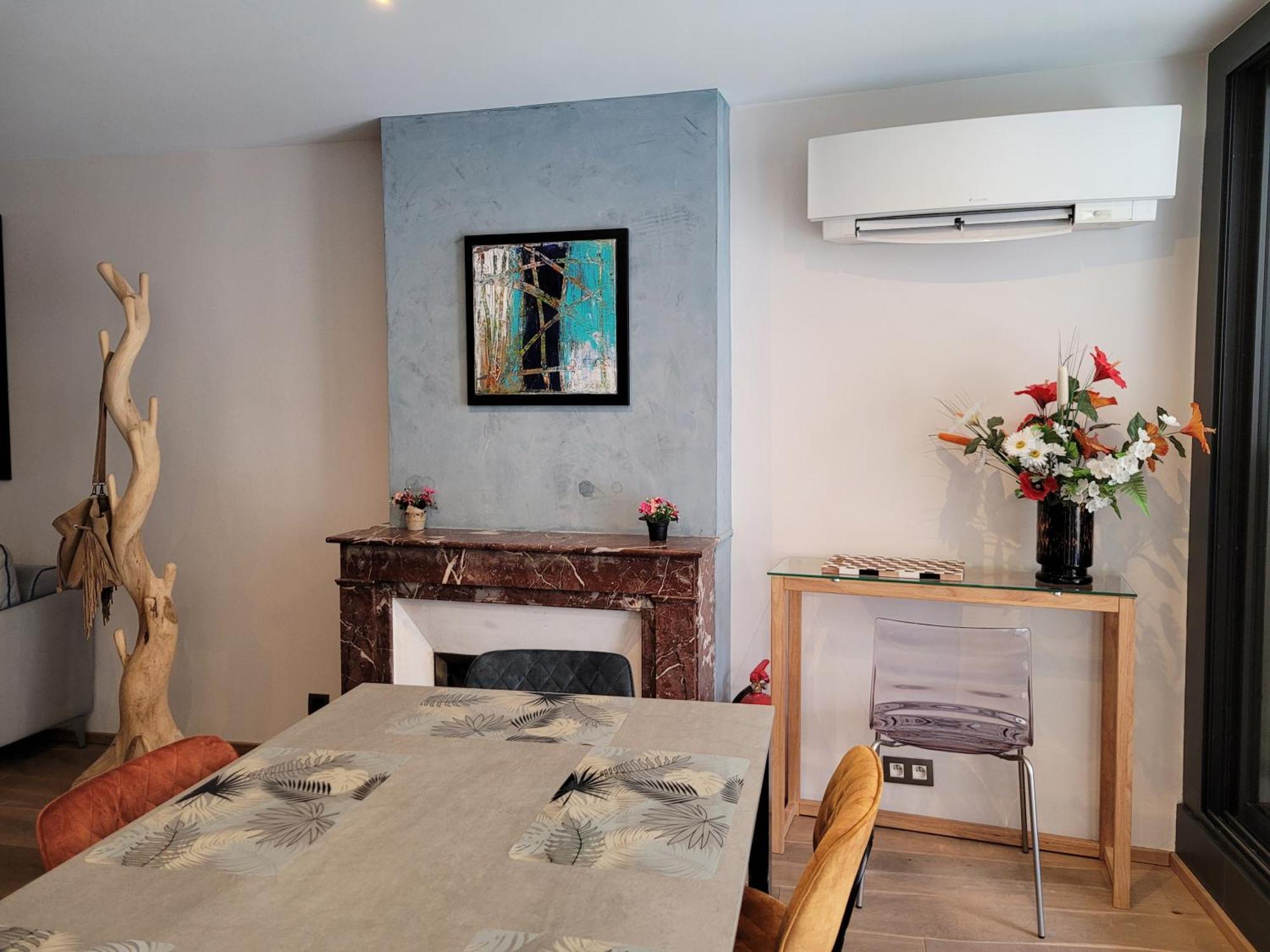 L'Eau Vive Jacuzzi Et Sauna En Vieille Ville 5 อานซี ภายนอก รูปภาพ