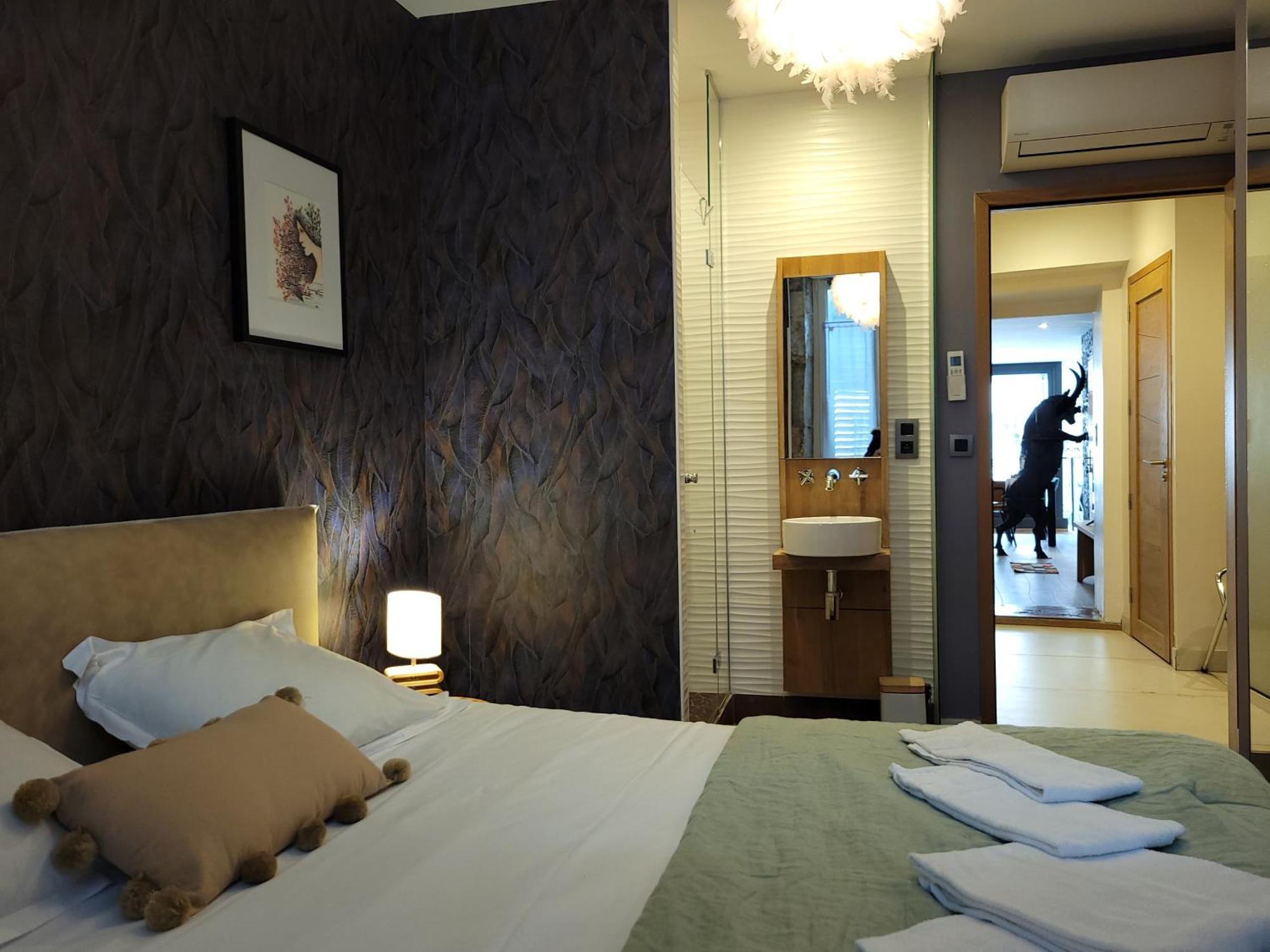 L'Eau Vive Jacuzzi Et Sauna En Vieille Ville 5 อานซี ภายนอก รูปภาพ