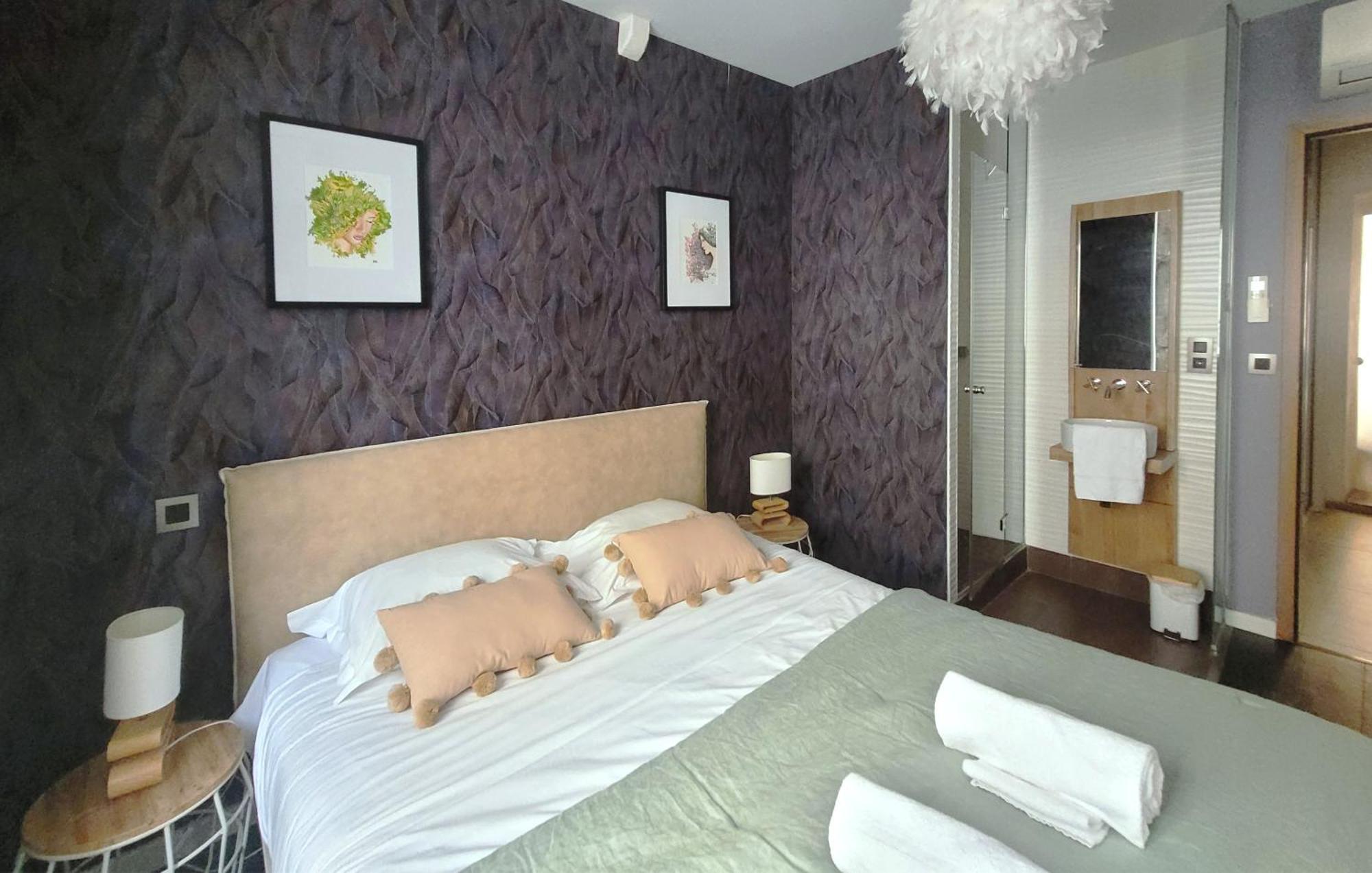 L'Eau Vive Jacuzzi Et Sauna En Vieille Ville 5 อานซี ภายนอก รูปภาพ